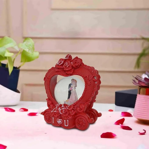 CraftVatika Resin Romantic Love Couple on Ship Valentine Gift